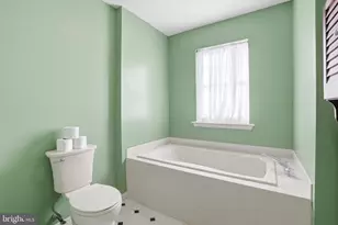 1048 Bartram Ln, Quakertown, PA 18951 - Photo 26