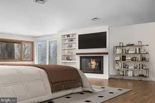 1112 General Saint Claire Rd, Washington Crossing, PA 18977 - Photo 18