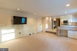 709 Autumn Dr, Feasterville-Trevose, PA 19053 - Photo 16