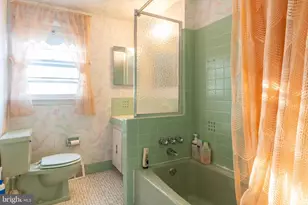 709 Autumn Dr, Feasterville-Trevose, PA 19053 - Photo 34