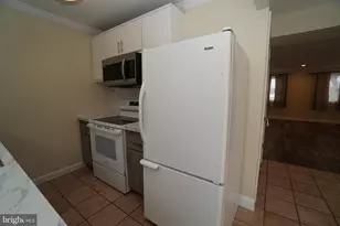 915 Arch St, Perkasie, PA 18944 - Photo 10