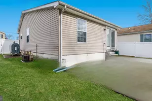 530 Main Ave, Croydon, PA 19021 - Photo 14