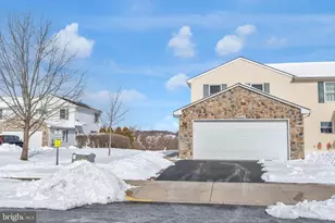 2521 Emerald Ln, Quakertown, PA 18951 - Photo 1
