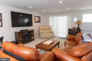 172 Station Dr, Dublin, PA 18917 - Photo 10