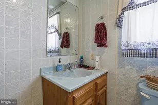 716 Chatham Rd, Fairless Hills, PA 19030 - Photo 28