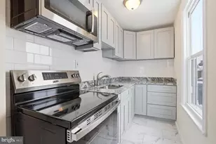 250 Washington St, Morrisville, PA 19067 - Photo 2