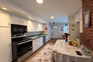 25 Balsam Rd, Levittown, PA 19057 - Photo 10