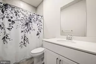 127 Gaslight Aly, Bensalem, PA 19020 - Photo 20