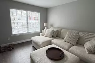 3942 Captain Molly Cir, Doylestown, PA 18902 - Photo 4