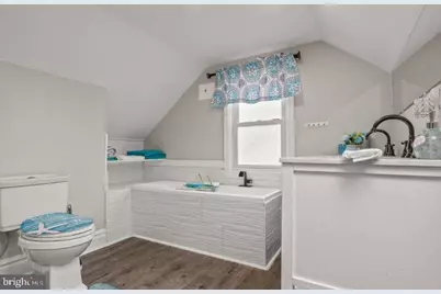 1039 Clinton Avenue, Bensalem, PA 19020 - Photo 24