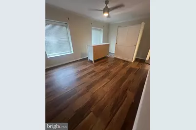 27 Oakridge Drive #SECOND FLOOR, Langhorne, PA 19047 - Photo 12