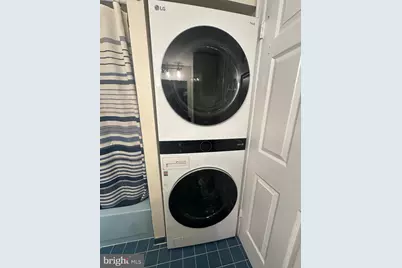 27 Oakridge Drive #SECOND FLOOR, Langhorne, PA 19047 - Photo 16