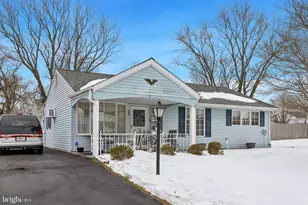 223 Alden Ave, Morrisville, PA 19067 - Photo 1