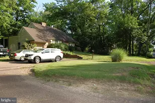 314 E Park Ave, Sellersville, PA 18960 - Photo 32