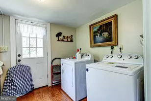 9754 Easton Rd, Kintnersville, PA 18930 - Photo 10