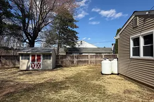 1420 S Pleasant Dr, Feasterville-Trevose, PA 19053 - Photo 26