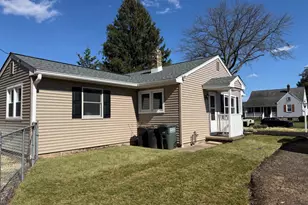 1420 S Pleasant Dr, Feasterville-Trevose, PA 19053 - Photo 30