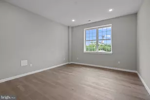 418 Jefferson Ave, Bristol, PA 19007 - Photo 10