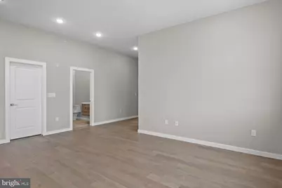 418 Jefferson Avenue #9, Bristol, PA 19007 - Photo 2