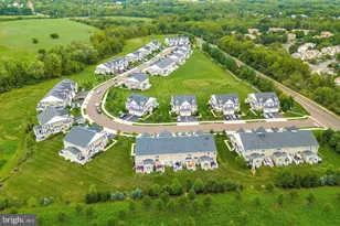 323 W Boulder Dr, Chalfont, PA 18914 - Photo 32