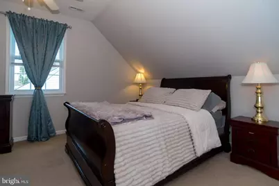 70 Huckleberry Lane, Levittown, PA 19055 - Photo 20