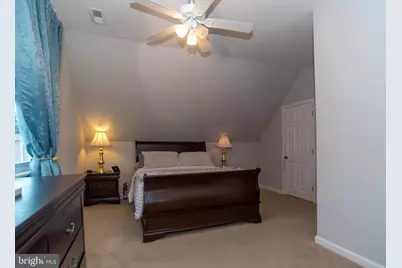 70 Huckleberry Lane, Levittown, PA 19055 - Photo 16