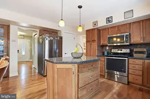 27 Seedling, Holland, PA 18966 - Photo 18