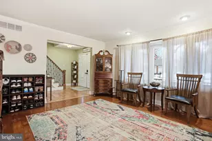 27 Seedling, Holland, PA 18966 - Photo 8