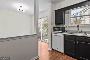 101 Everett Dr, Newtown, PA 18940 - Photo 8