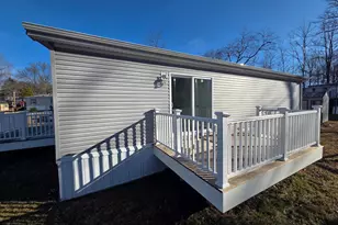 24 Golfview Dr, Quakertown, PA 18951 - Photo 10