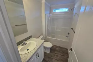 24 Golfview Dr, Quakertown, PA 18951 - Photo 10