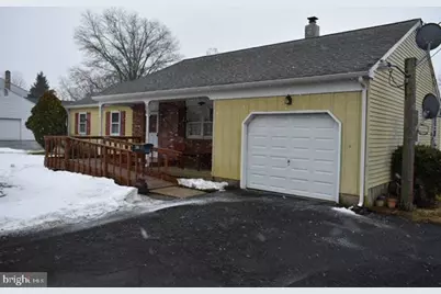 422 Erie Road, Quakertown, PA 18951 - Photo 1