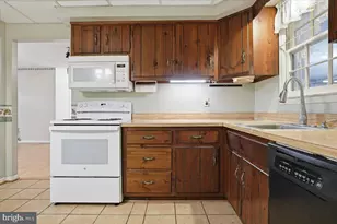 422 Erie Rd, Quakertown, PA 18951 - Photo 14