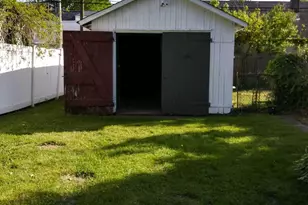 807 Merlin St, Bristol, PA 19007 - Photo 18