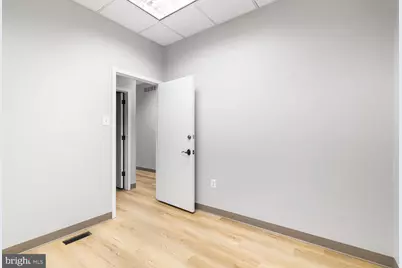 408 Executive Drive, Langhorne, PA 19047 - Photo 12