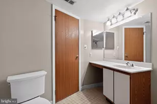 1810 Steamboat Station Dr, Southampton, PA 18966 - Photo 18