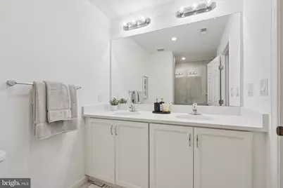 16124 River View Court, Bristol, PA 19007 - Photo 8
