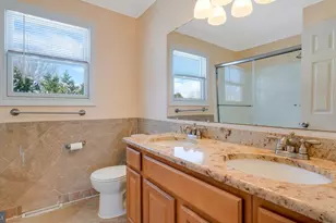 1026 Surrey Ln, Warrington, PA 18976 - Photo 32