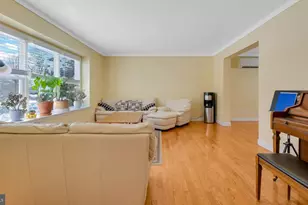 1026 Surrey Ln, Warrington, PA 18976 - Photo 8