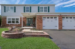 1026 Surrey Ln, Warrington, PA 18976 - Photo 4