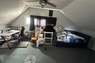 56 Goldenridge Dr, Levittown, PA 19057 - Photo 10