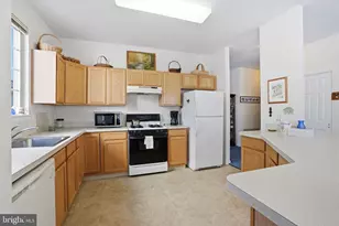 1107 Maxwell Manor, Warwick, PA 18974 - Photo 18