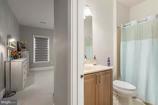 23 Oxford Dr, Ivyland, PA 18974 - Photo 34