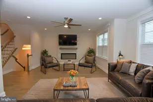 2 Warren Dr, Chalfont, PA 18914 - Photo 6