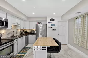 1999 Hollandale Dr, Bensalem, PA 19020 - Photo 40