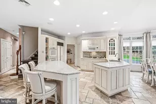 7 Mercer Gate Dr, Doylestown, PA 18901 - Photo 14