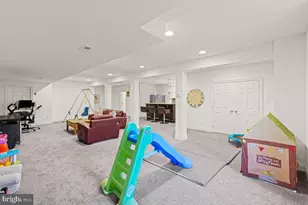 311 St James Dr, Langhorne, PA 19047 - Photo 40