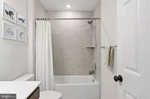 423 Tall Oaks Dr, Warminster, PA 18974 - Photo 18