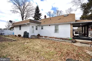 433 Walnut Ave, Feasterville-Trevose, PA 19053 - Photo 4