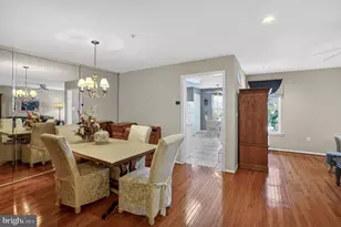 403 Silver Oak Ct, Warwick, PA 18974 - Photo 2